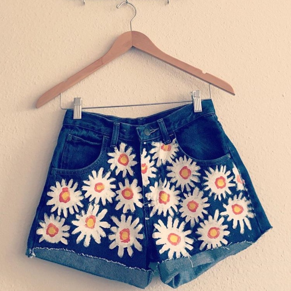 🌵90's High Waisted Wrangler Shorts Hand Painted